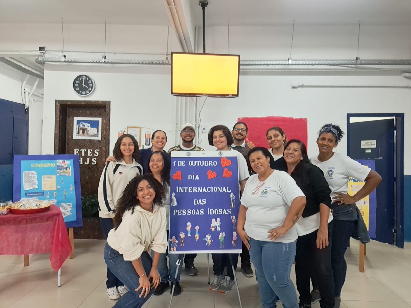 Encontro na Escola Técnica Estadual  Herbert José de Souza reuniu alunos, professores e convidados em um dia cheio de afeto, histórias e aprendizado