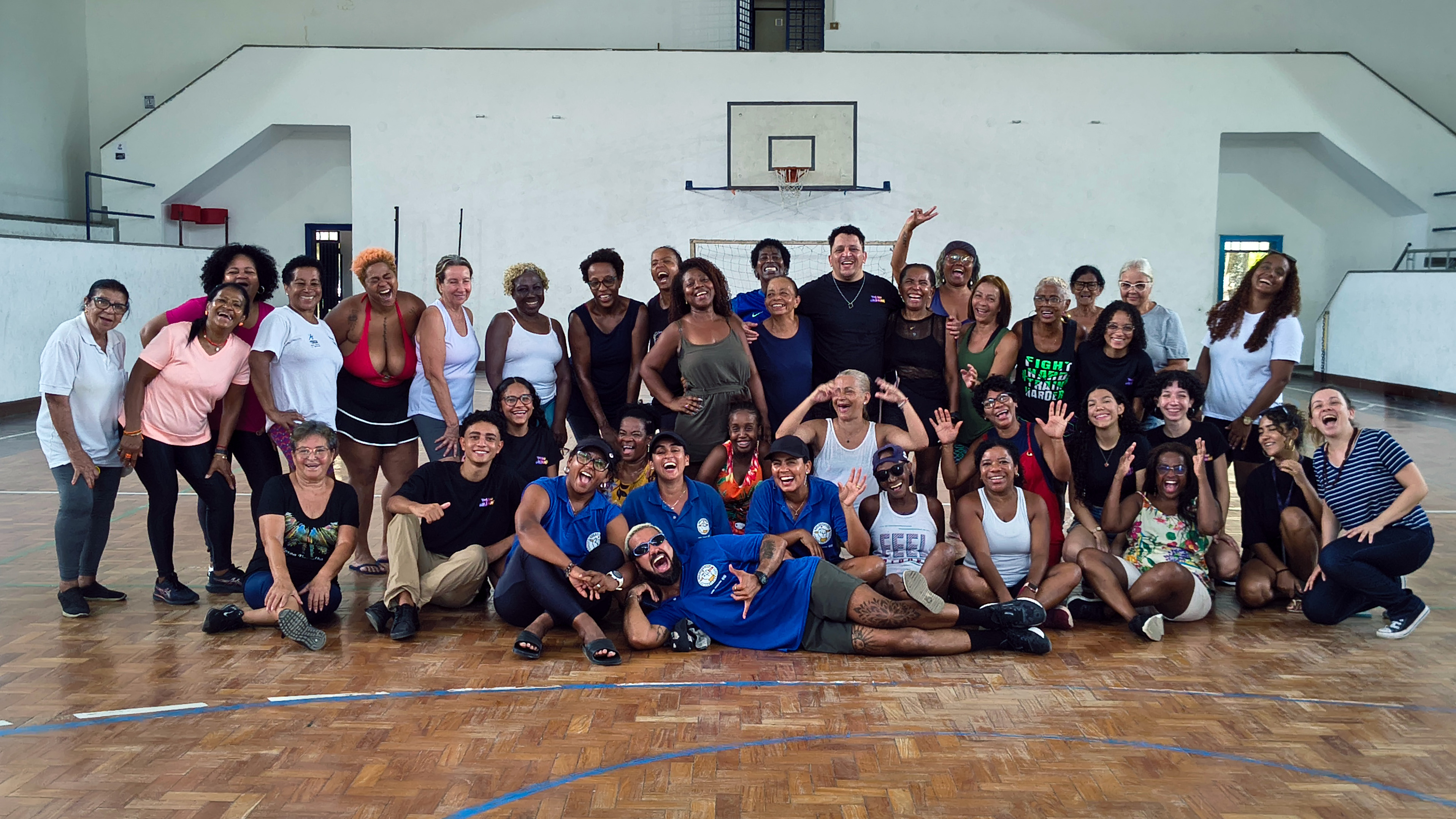 Aulão de dança movimentou unidade Quintino nesta quinta, 11/12. Programação vai até sábado com ações no Viaduto símbolo do movimento Charme 